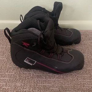 Women’s Rossignol Cross Country Ski Boot